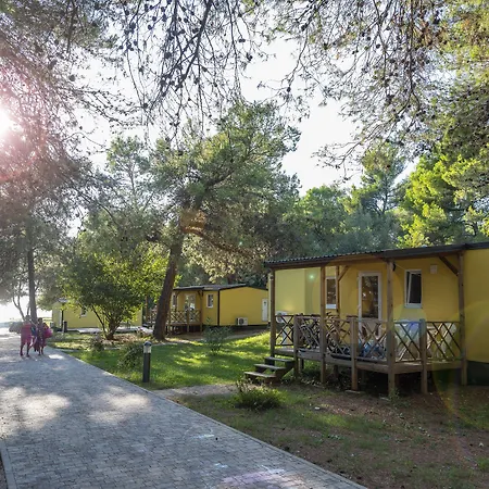 Prázdninový areál Mobile Homes Camp Pineta - Adriatic Kampovi Fažana