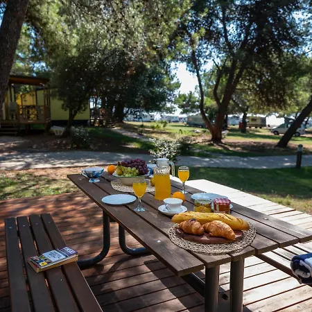Mobile Homes Camp Pineta - Adriatic Kampovi Prázdninový areál 3*